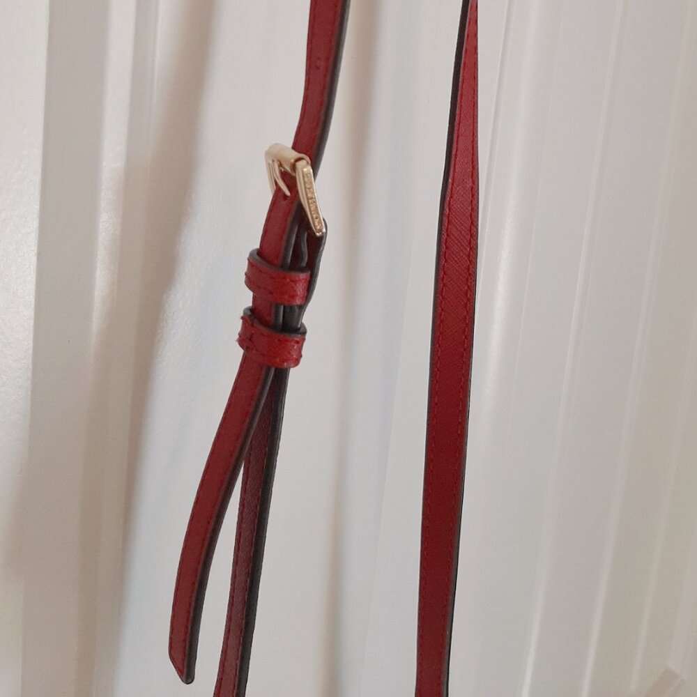 Michael Kors Bridgette Red & Tan MK Logo Print Wallet on Crossbody Strap - Picture 4 of 14